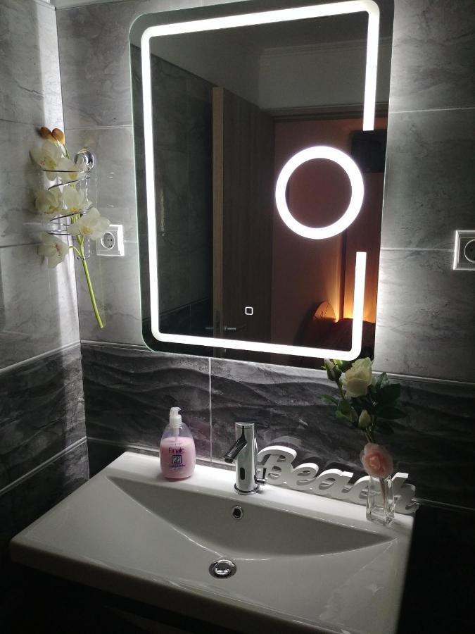Apartman Speranza Rovigno Esterno foto